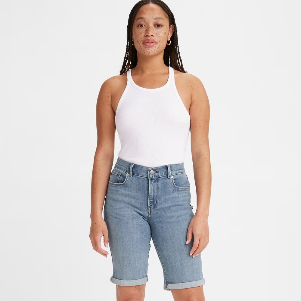 Levi’s Classic Bermuda Women’s Shorts